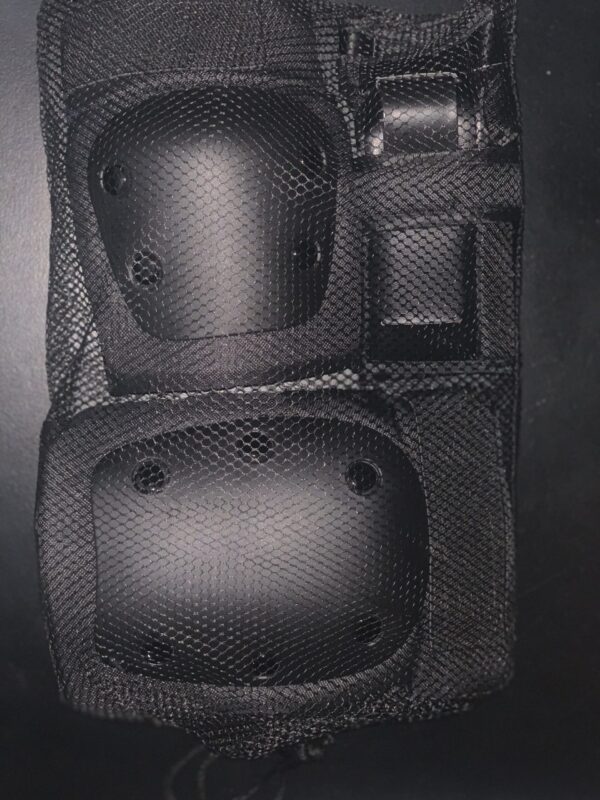 Black protection, new size S